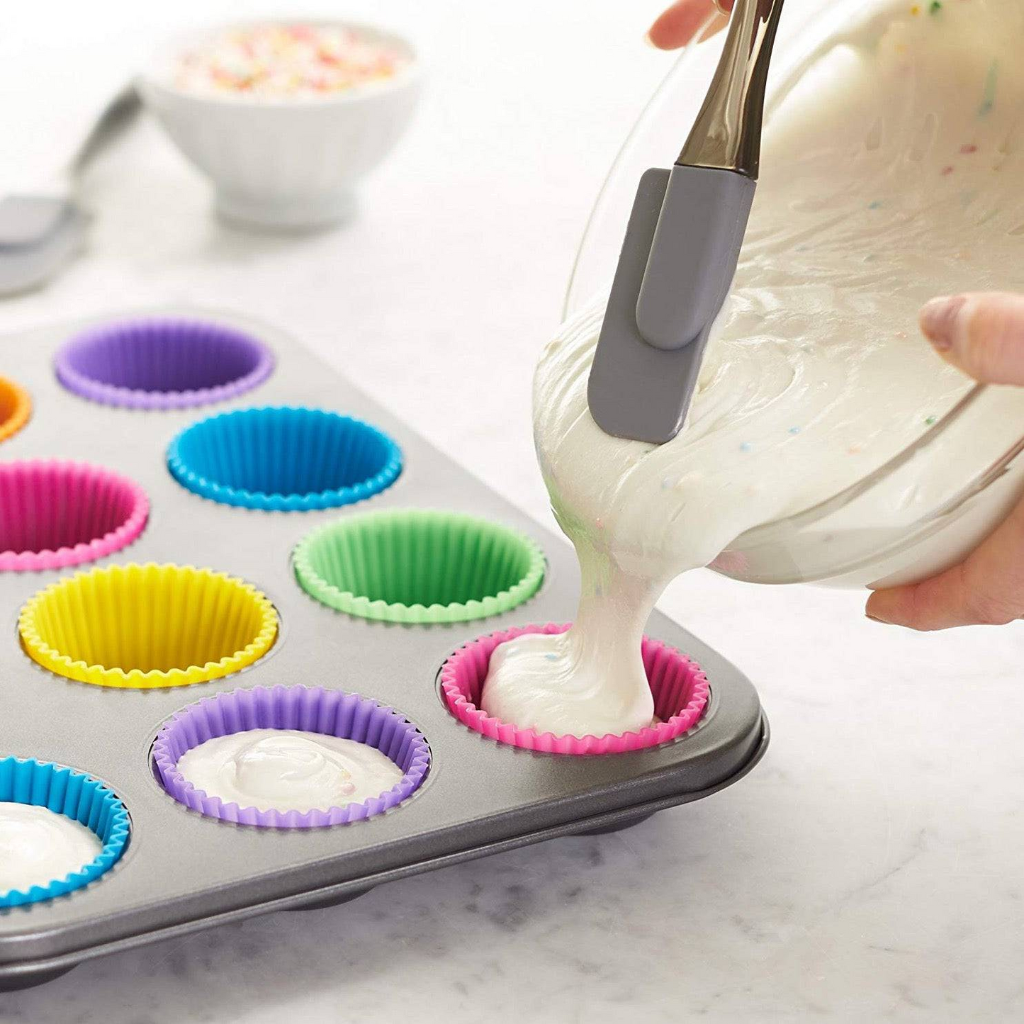 12 Reusable Silicone Baking Cups